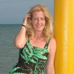 Meet your Posher, Lori